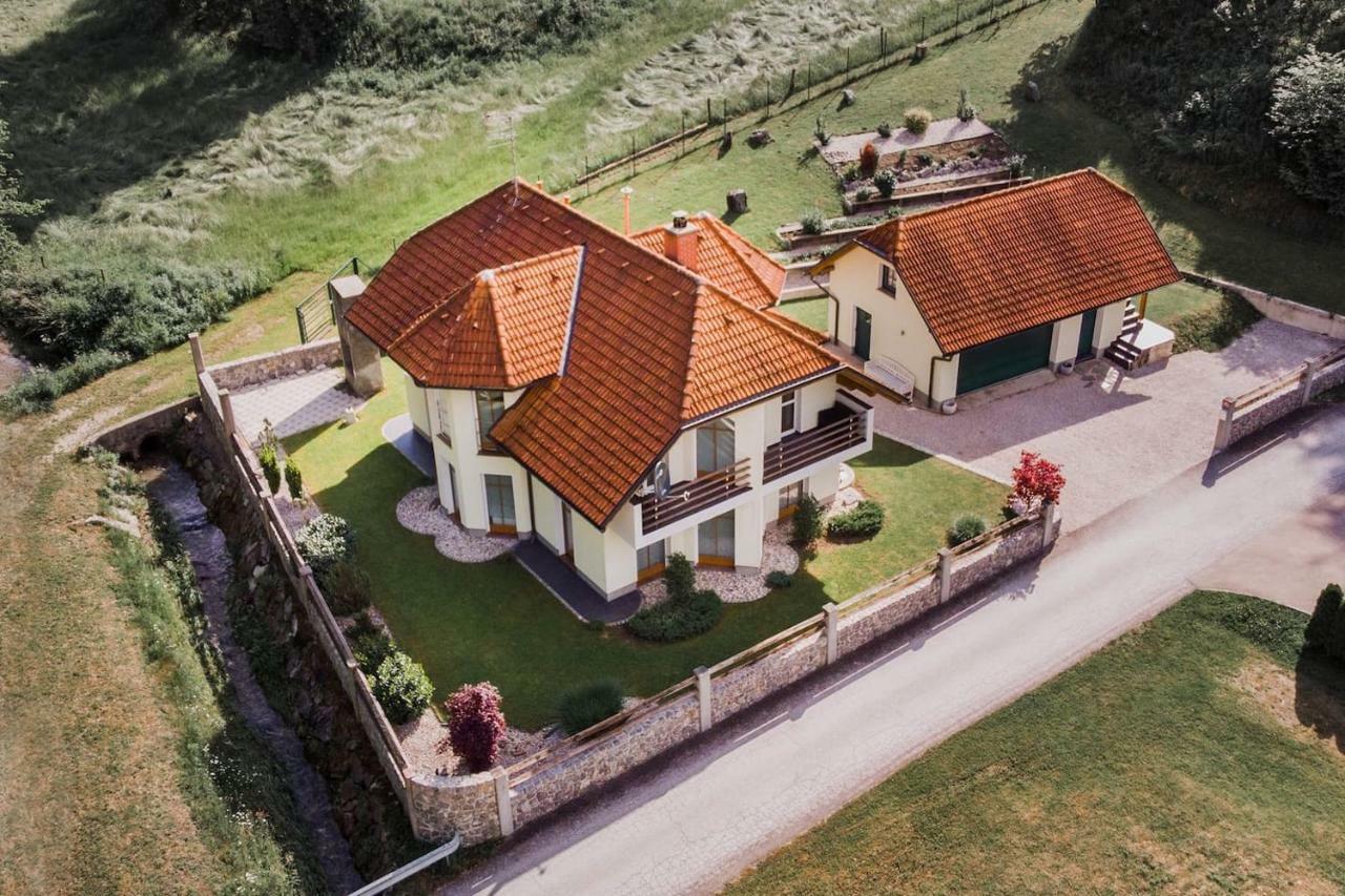 House Of Adventure - The Base To Explore Slovenia Laze v Tuhinju Екстериор снимка